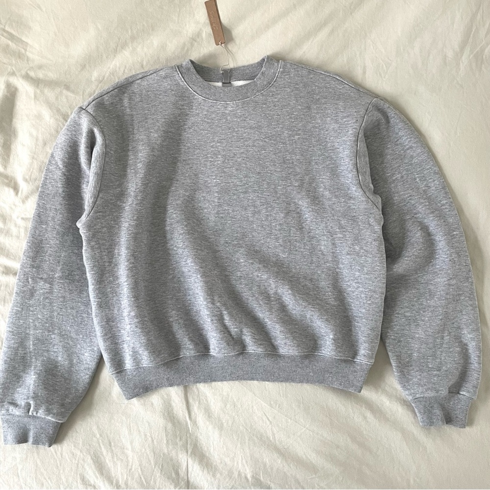 NWT skims cotton fleece classic crewneck in heather grey